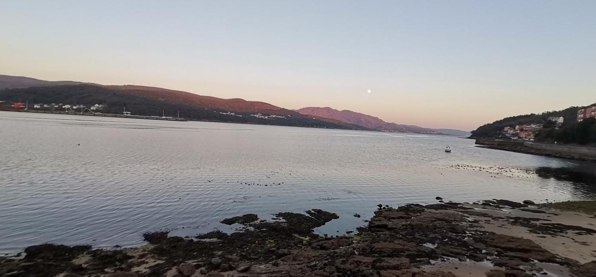 Apartamento A Estrenar Con Vistas Naroa Corcubión Εξωτερικό φωτογραφία